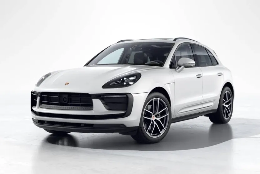 2026 Porsche Macan T photo 1