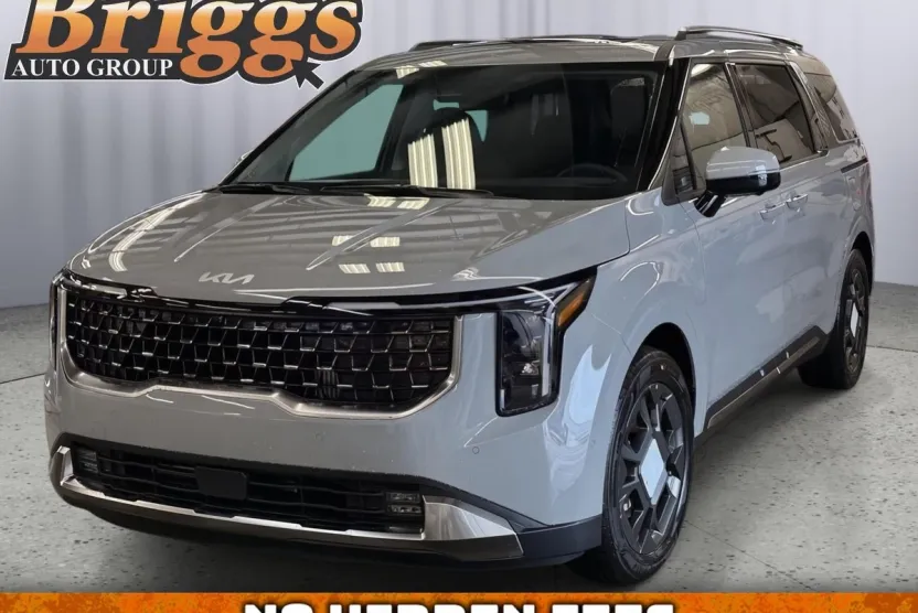 2026 Kia Carnival SX photo 1