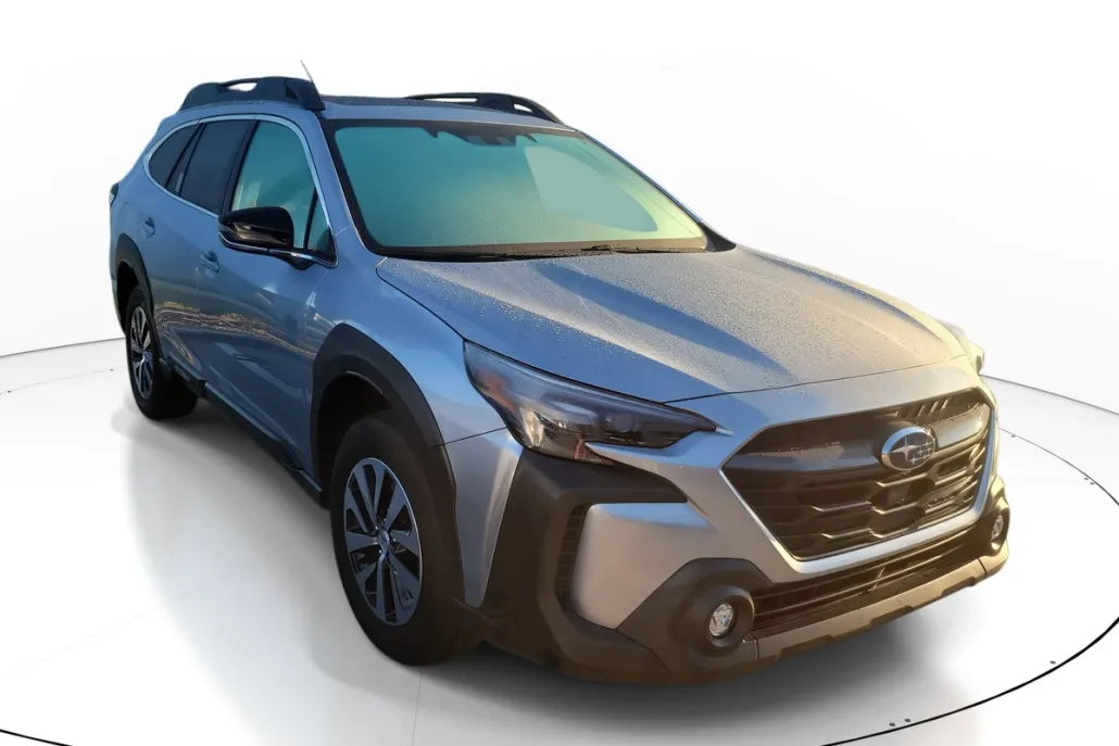 2024 Subaru Outback Premium photo 1