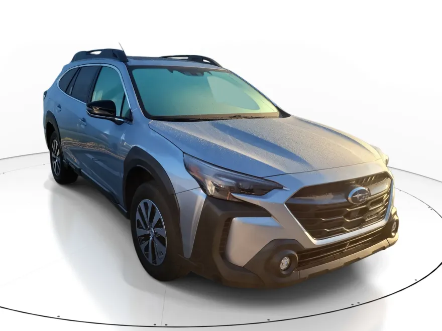 2024 Subaru Outback Premium photo 1