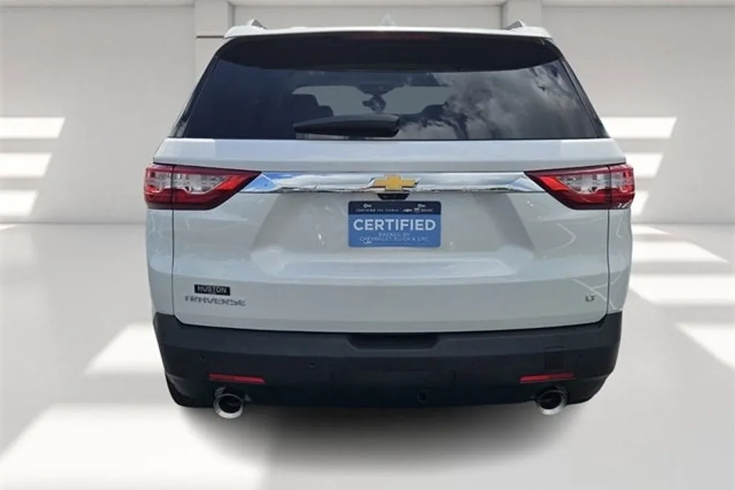 2021 Chevrolet Traverse Leather photo 1