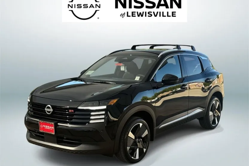 2026 Nissan Kicks SR photo 1