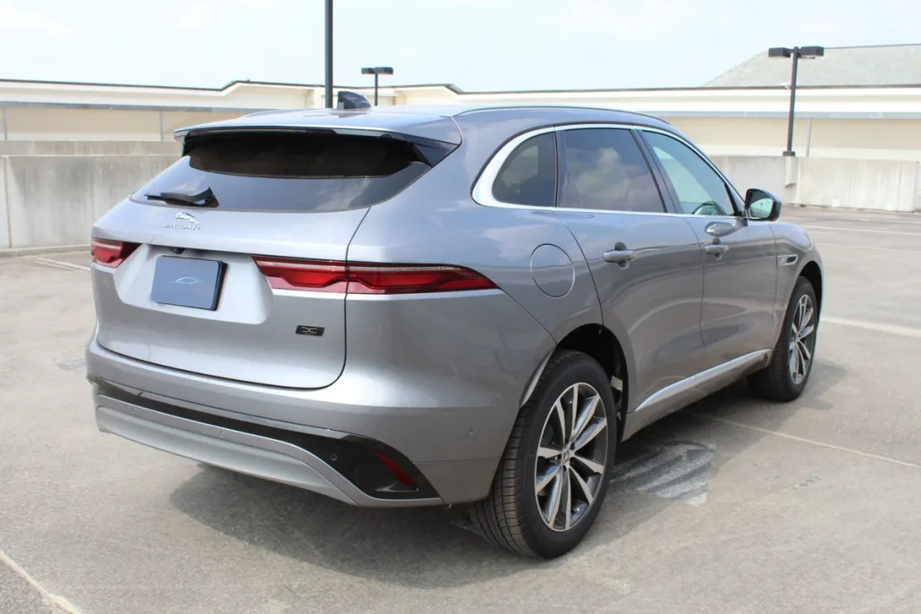 2026 Jaguar F-PACE P250 R-Dynamic S photo 1