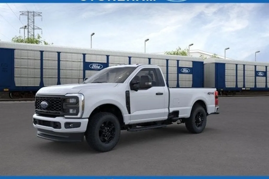 2025 Ford F-350 XL photo 1