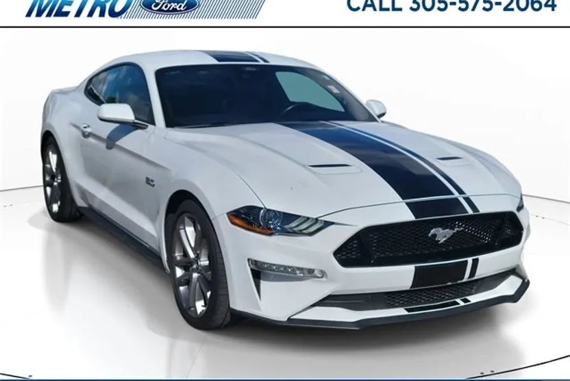 2023 Ford Mustang GT photo 1
