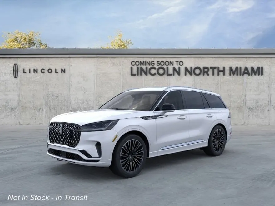2025 Lincoln Aviator Black Label photo 1