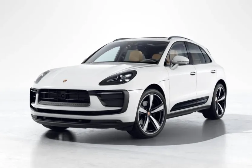 2026 Porsche Macan T photo 1