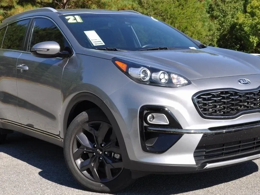 2021 Kia Sportage S photo 1