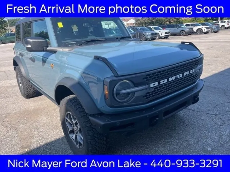 2023 Ford Bronco Badlands photo 1