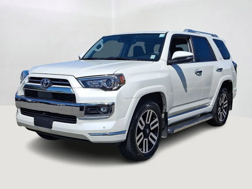 2022 Toyota 4Runner Limited photo 1