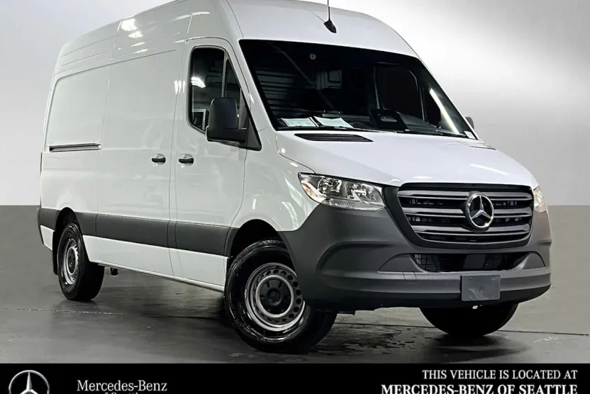 2025 Mercedes Benz Sprinter 2500 Standard Roof photo 1