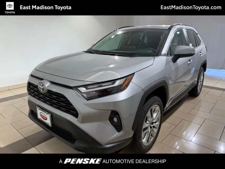 2025 Toyota RAV4 XLE Premium photo 1