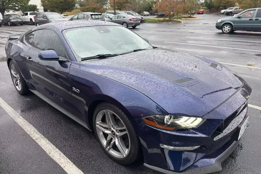 2020 Ford Mustang GT Premium photo 1