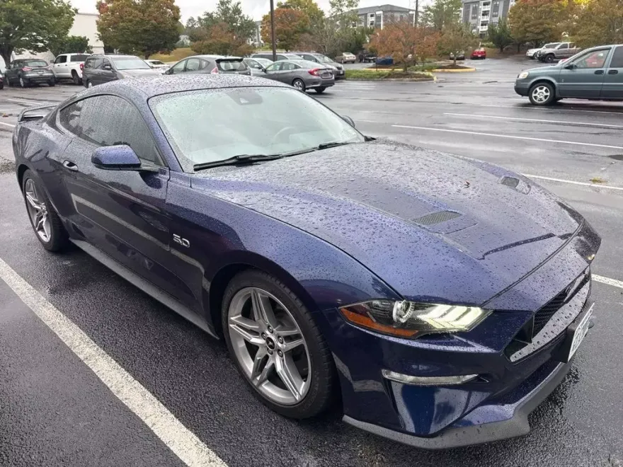 2020 Ford Mustang GT Premium photo 1