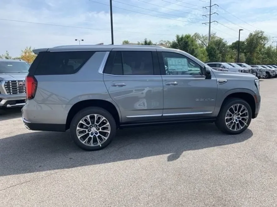 2026 Gmc Yukon Denali photo 1