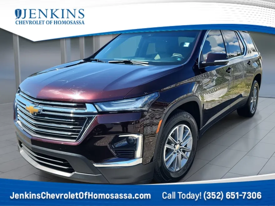 2022 Chevrolet Traverse Leather photo 1