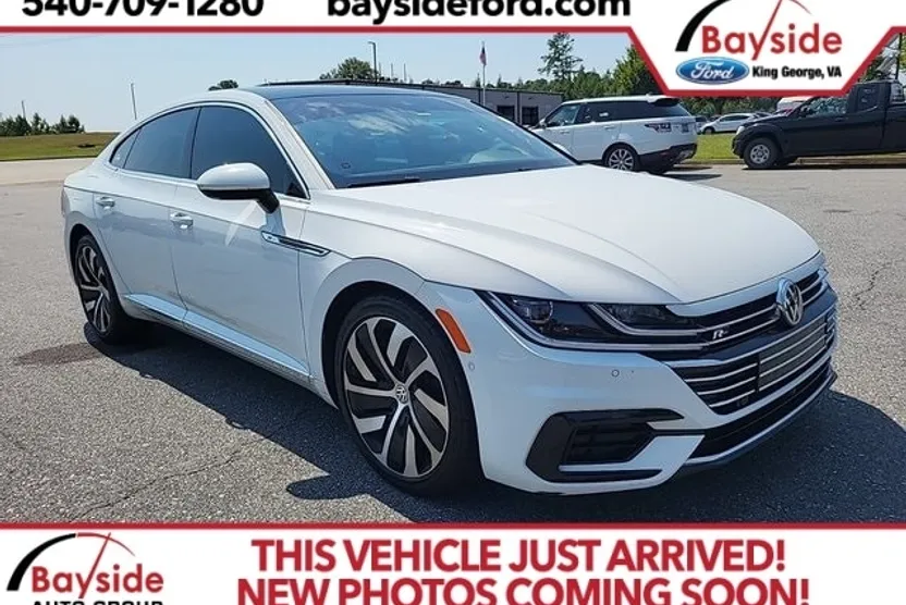 2019 Volkswagen Arteon SEL Premium R-Line photo 1