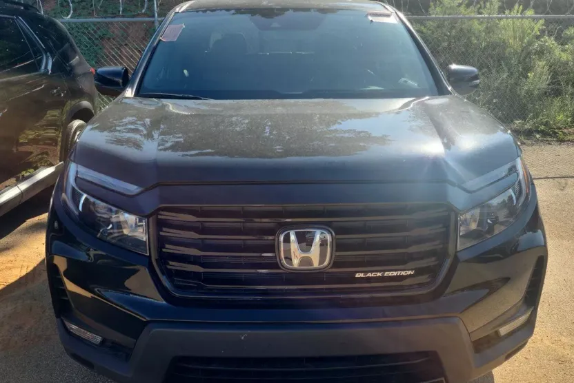2023 Honda Ridgeline Black Edition photo 1