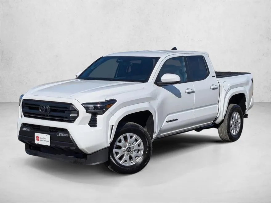 2025 Toyota Tacoma SR5 Double Cab photo 1