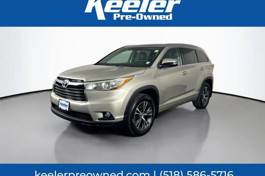2016 Toyota Highlander XLE photo 1