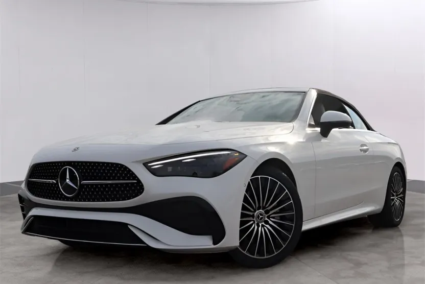 2026 Mercedes Benz CLE 300 4MATIC photo 1