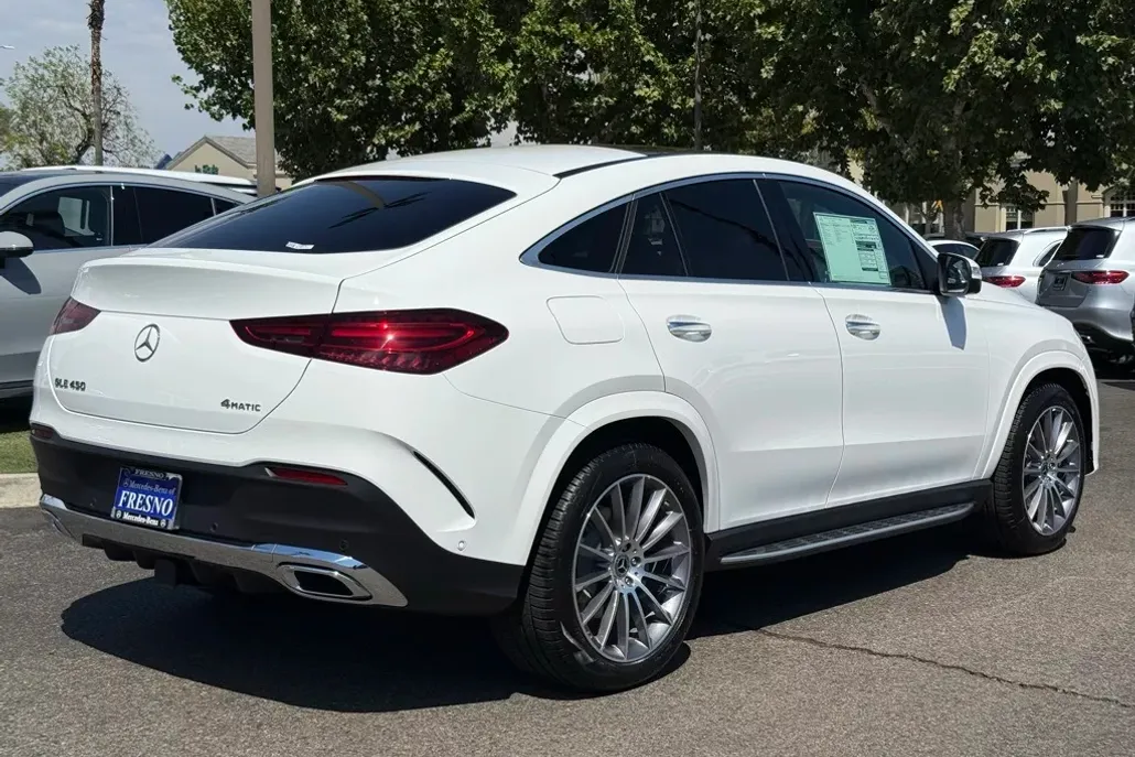 2026 Mercedes Benz GLE 450 4MATIC photo 1