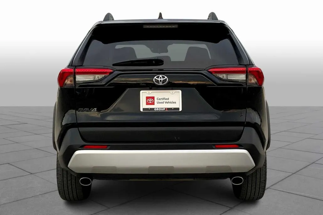 2024 Toyota RAV4 Adventure photo 1