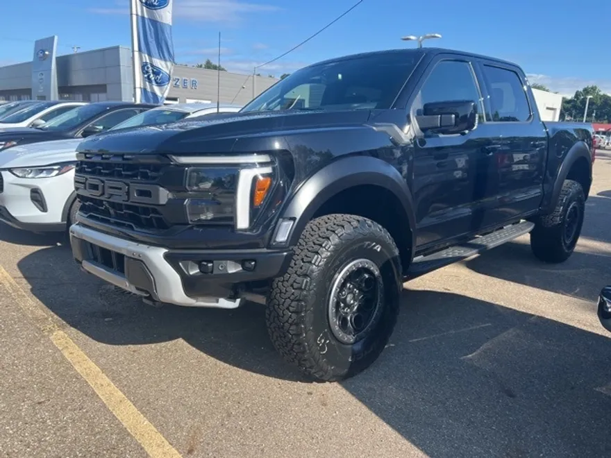 2025 Ford F-150 Raptor photo 1