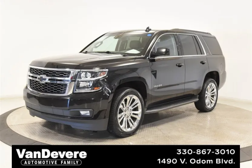 2018 Chevrolet Tahoe LT photo 1