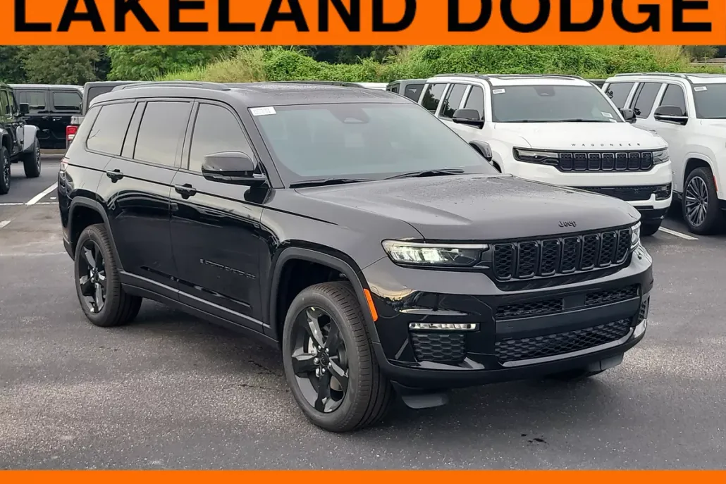 2025 Jeep Grand Cherokee Limited photo 1