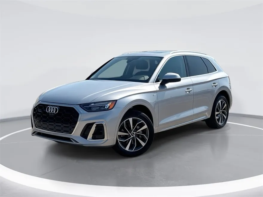 2022 Audi Q5 45 S line Premium photo 1