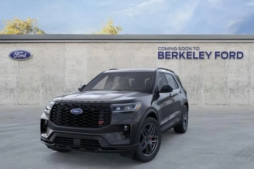 2025 Ford Explorer ST photo 1