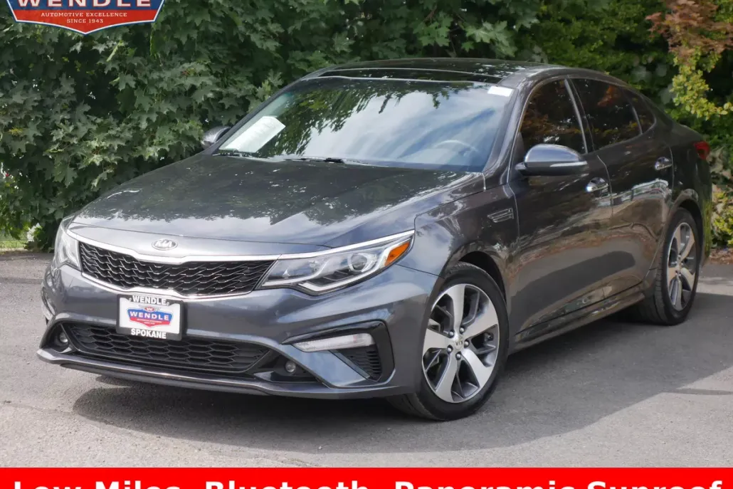 2019 Kia Optima S photo 1