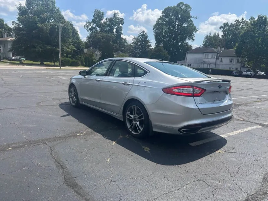 2013 Ford Fusion Titanium photo 1