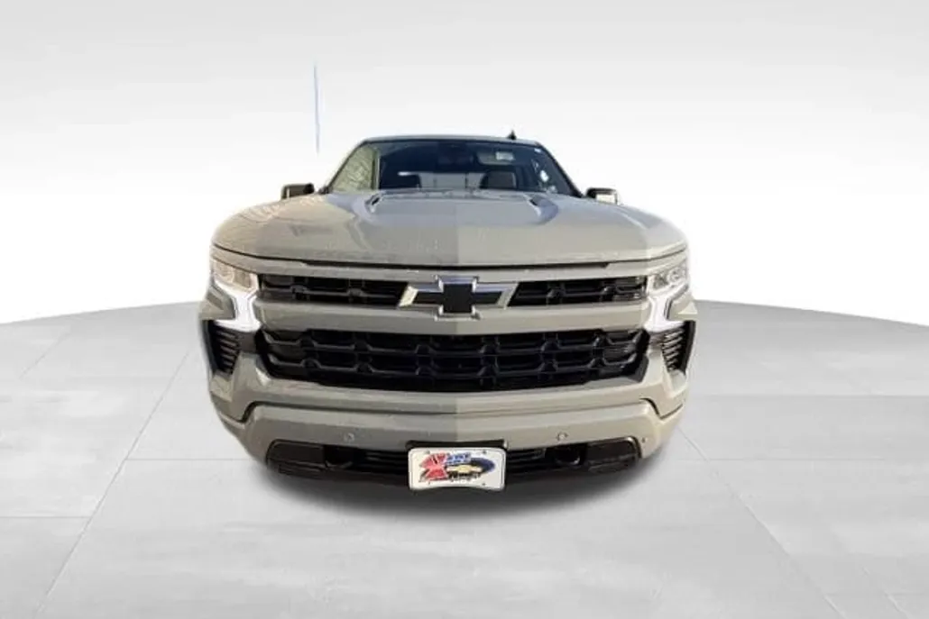 2024 Chevrolet Silverado 1500 RST photo 1