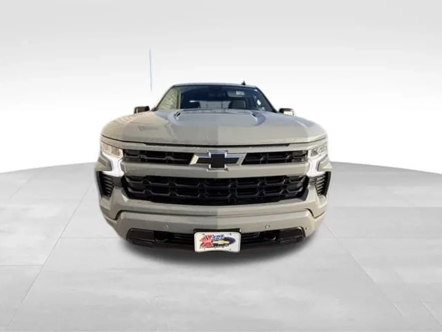 2024 Chevrolet Silverado 1500 RST photo 1