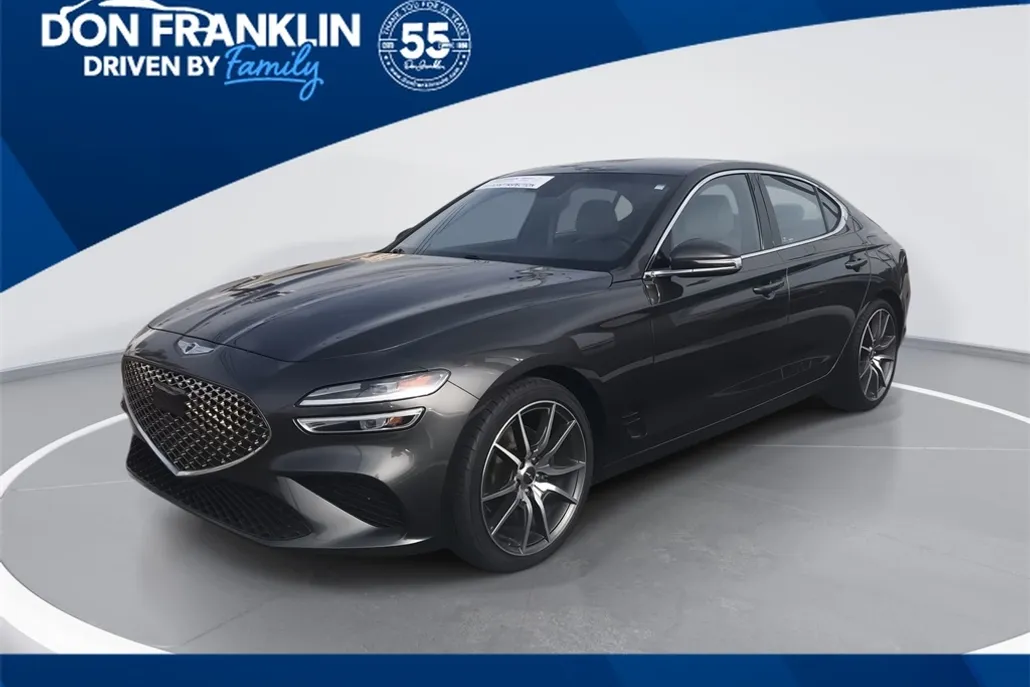 2023 Genesis G70 2.0T photo 1