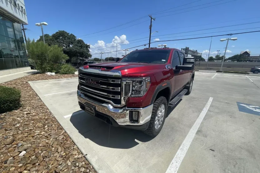 2021 Gmc Sierra SLE photo 1