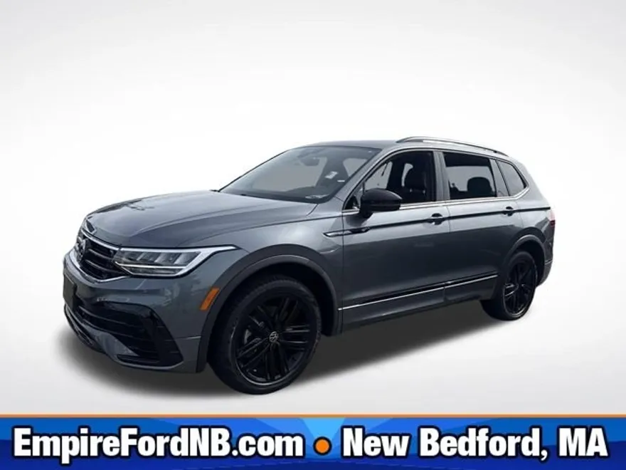 2022 Volkswagen Tiguan SE R-Line Black photo 1