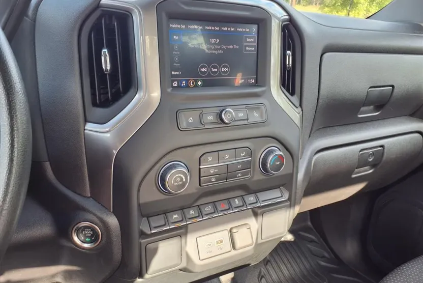 2024 Chevrolet Silverado 1500 Work Truck photo 1