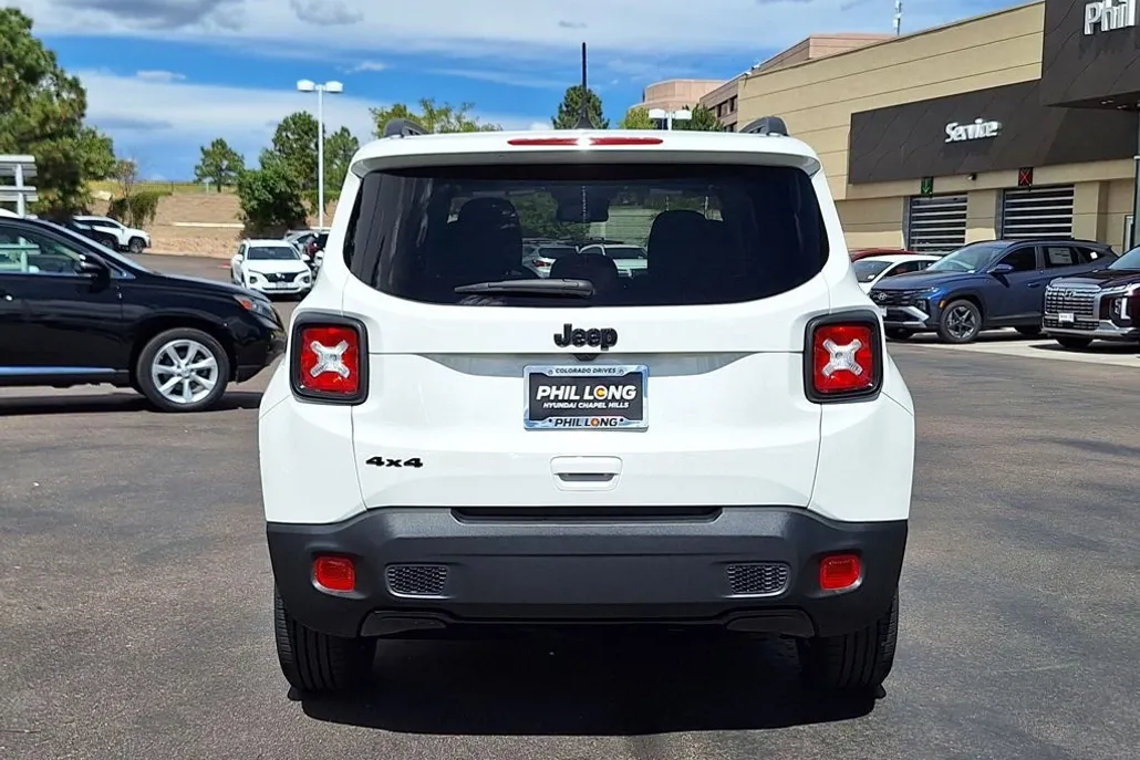 2020 Jeep Renegade Latitude photo 1