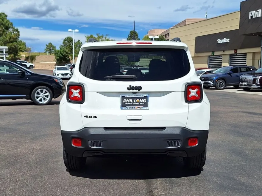2020 Jeep Renegade Latitude photo 1