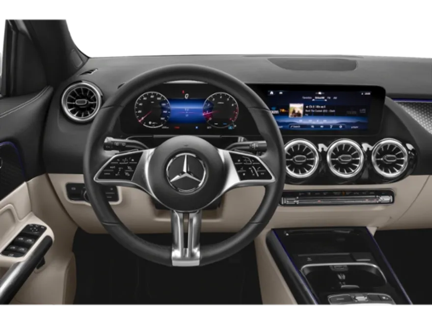 2026 Mercedes Benz GLA 250 4MATIC photo 2