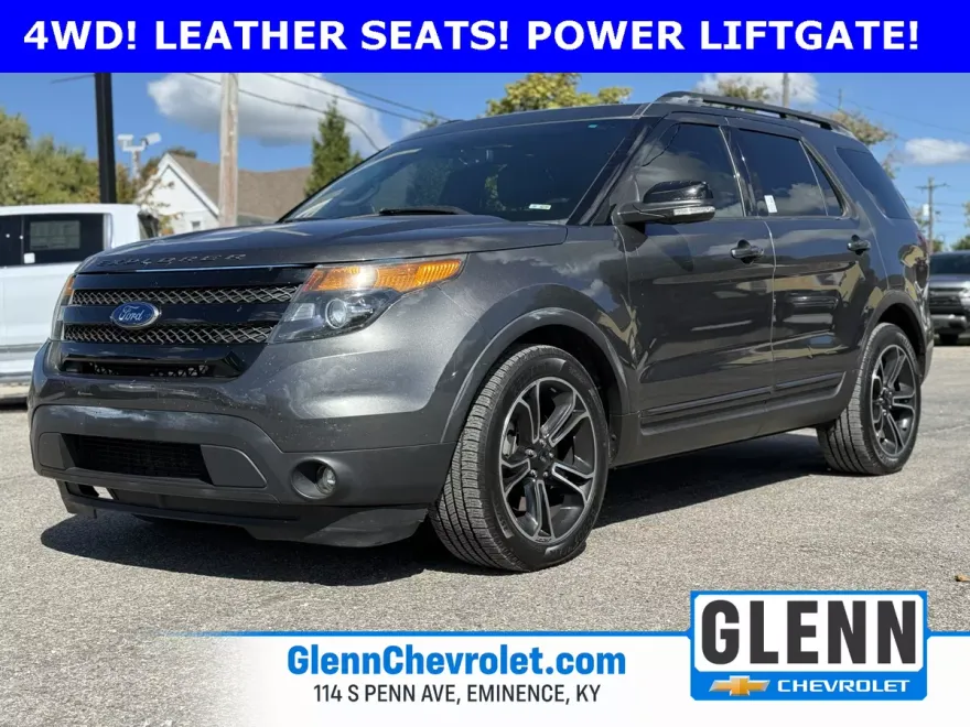 2015 Ford Explorer Sport photo 1