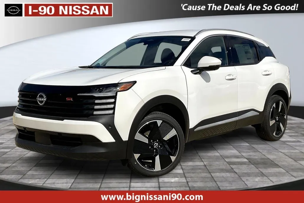2025 Nissan Kicks SR photo 1