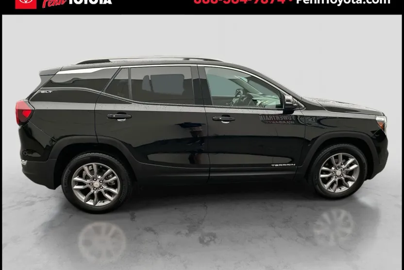 2024 Gmc Terrain SLT photo 1