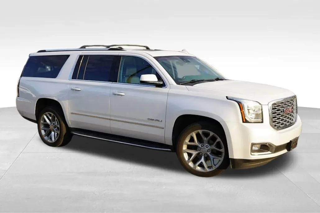 2020 Gmc Yukon XL Denali photo 1