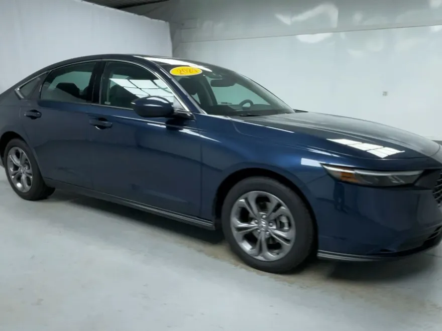 2024 Honda Accord EX photo 1