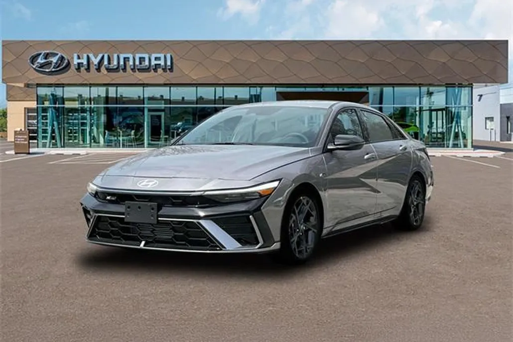 2025 Hyundai Elantra N Line photo 1