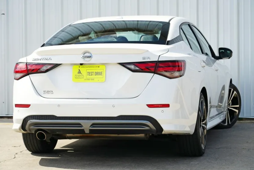 2022 Nissan Sentra SR Premium photo 1